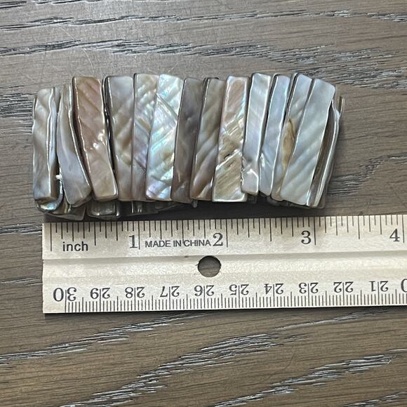 Abalone Mother of Pearl Stretch Bracelet Neutral Natural Beachy Boho Jewelry - Picture 4 of 5